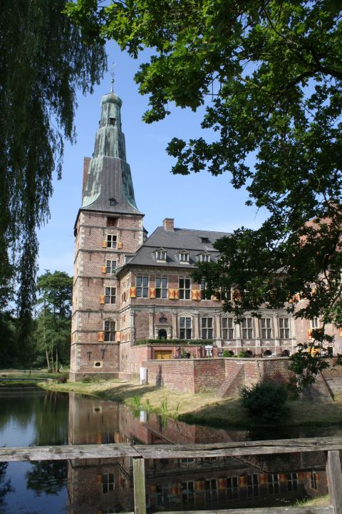 Kurzentschlossen zur „Schlossführung am Sonntag“