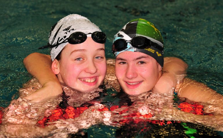 Edelmetall für Raesfelder und Erler Schwimmerinnen