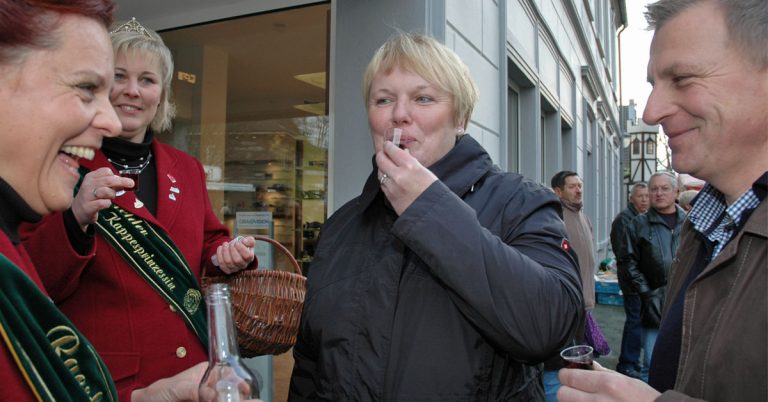 Kappesmarkt 2010 in Raesfeld zog viele Besucher an