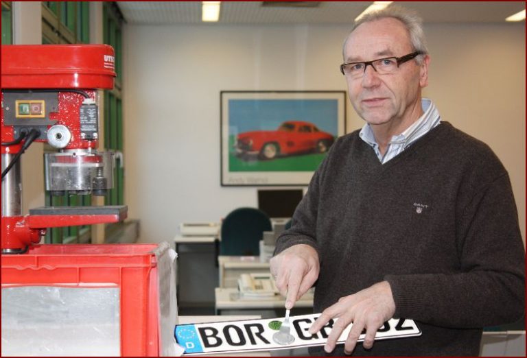 4.320 Fahrzeug-Haltern drohte im vergangenen Jahr eine Zwangsstilllegung
