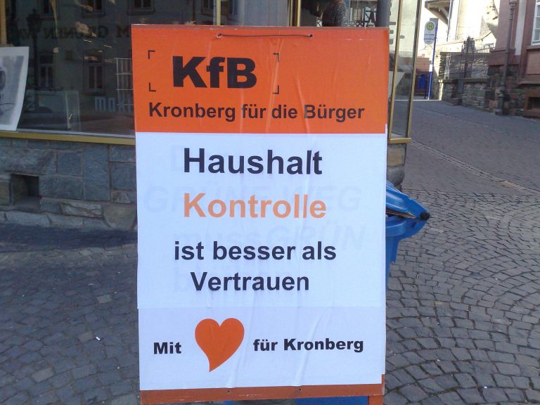 Das freut Vati – gefordert wird eine Haushalt Kontrolle