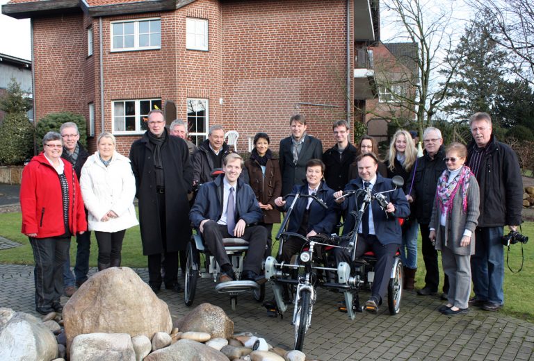 „Rollfietsenprojekt“ belegt hervorragenden 3. Platz im NRW-Internet-Wettbewerb „Engagement des Jahres“