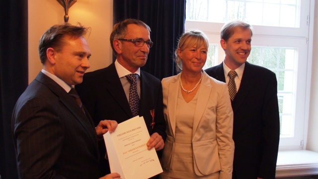 Bundesverdienstkreuz für Velener Arzt Dr. Ludwig Föcking