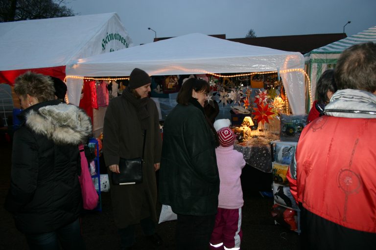 Großer Nikolausumzug in Gahlen