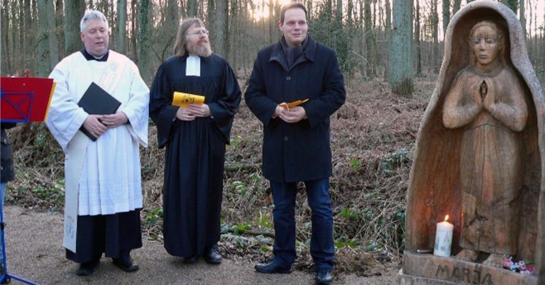 Einweihung der Marien Statur im Tiergarten Raesfeld