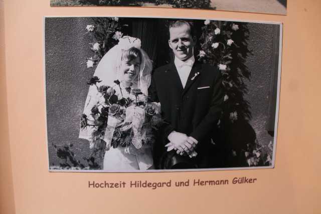 Fotoalben voller Erinnerungen vom Heimatverein