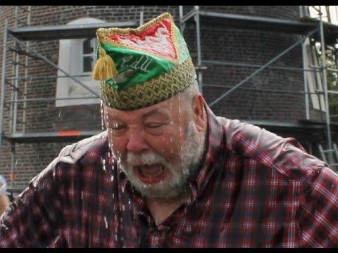 Icebucket-Challenge mit Dorstener Karnevalsprinz Bodo Kammann