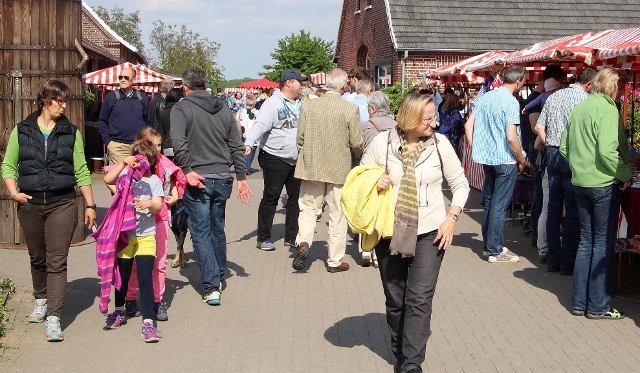 Bauernmarkt Raesfeld 2015 (3) (640x373)