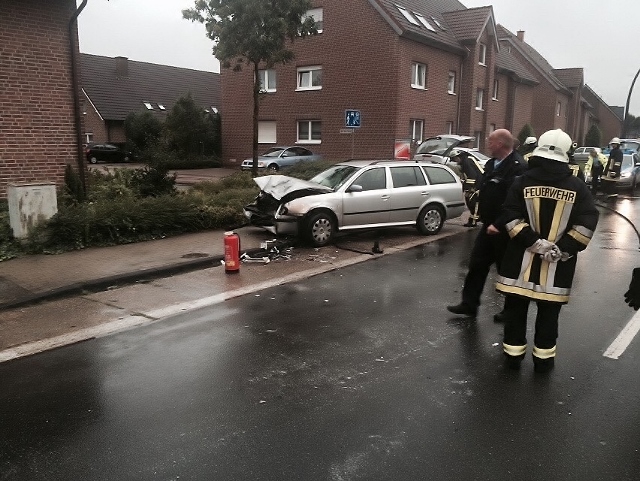 Bei Unfall in Raesfeld 23-Jährige nur leicht verletzt