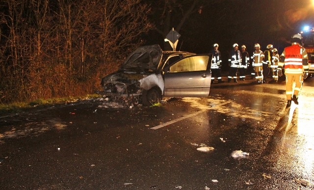 Unfall Feuerwehr Polizei 46348 Helweg Sonntag Foto_Petra Bosse (3)