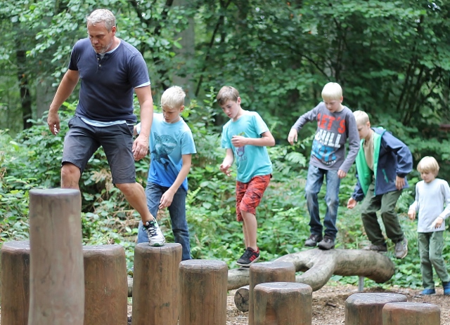 Walderlebnis bei der Natur-Olympiade mit der NaturErlebnisSchule