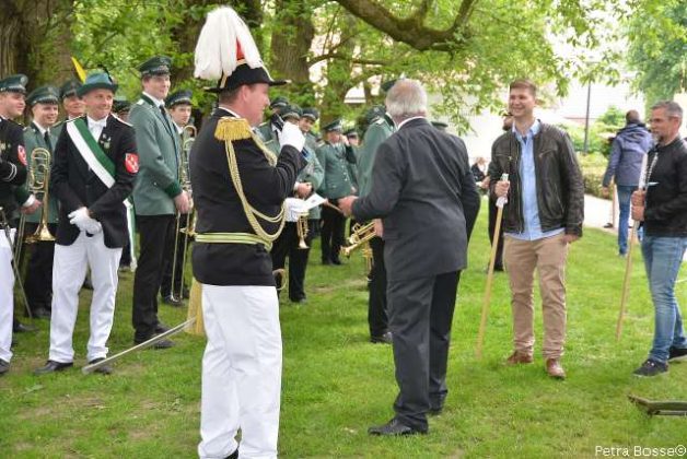 Allgemeiner B&uuml;rgersch&uuml;tzenverein Erle Vorparade