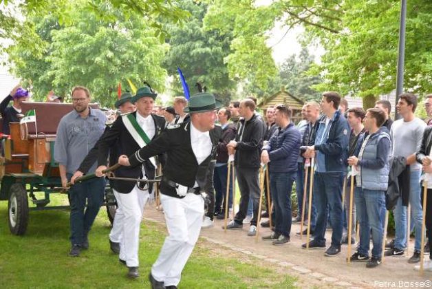 Allgemeiner B&uuml;rgersch&uuml;tzenverein Erle Vorparade
