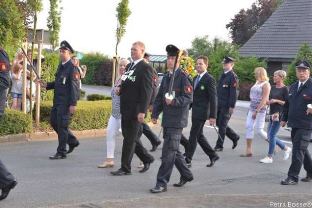 Sch&uuml;tzenfest Erle 2018 Kranzniederlegung