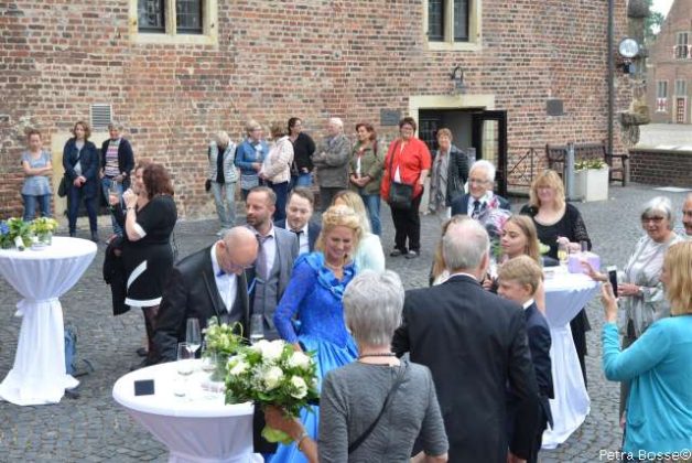 Hochzeit am Schloss Raesfeld mit Flashmob
