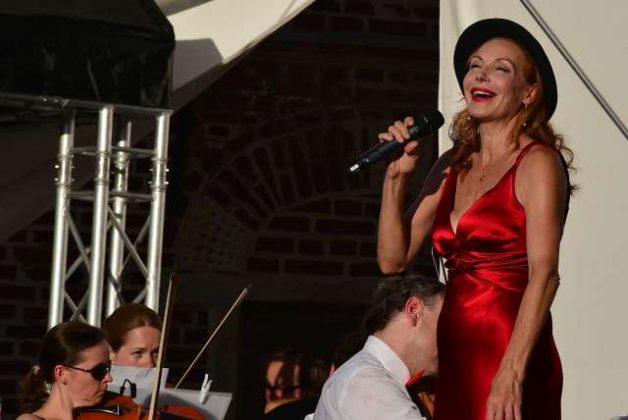 Konzert mit Ute Lemper in Raesfeld