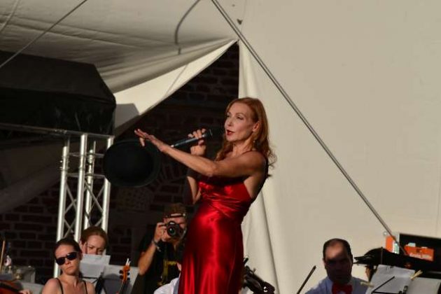Ute Lemper begeisterte das Publikum