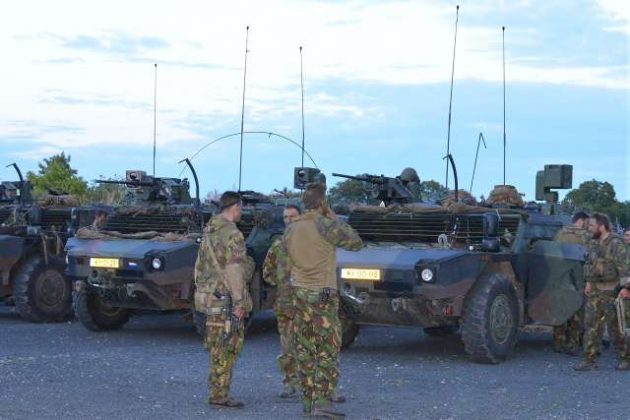 Niederl&auml;ndische Armee Man&ouml;ver in Raesfeld