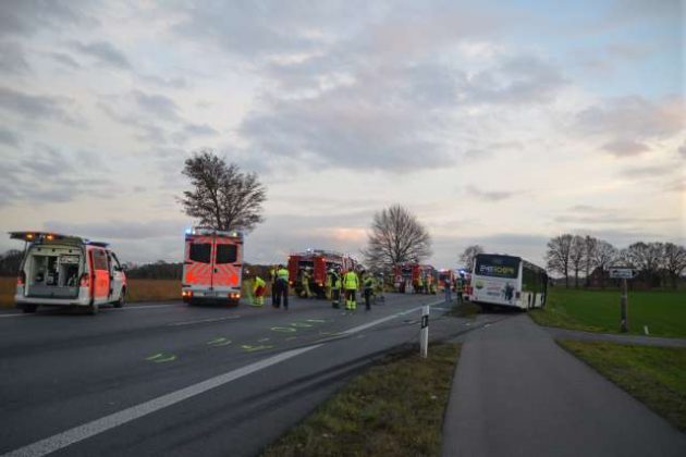 Unfall in Raesfeld mit Schulbus