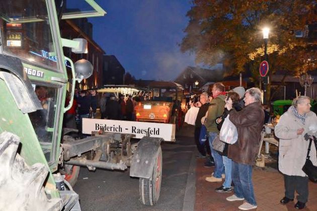 Traditioneller Empfang des Kappestreck aus B&uuml;derich