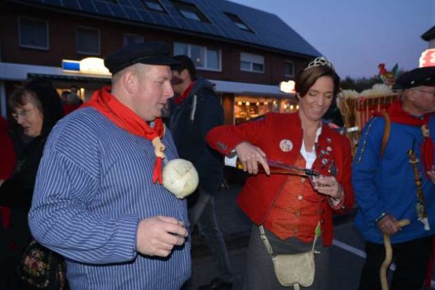 Traditioneller Empfang des Kappestreck aus B&uuml;derich