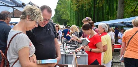 Büchermarkt Schloss Raesfeld 2019