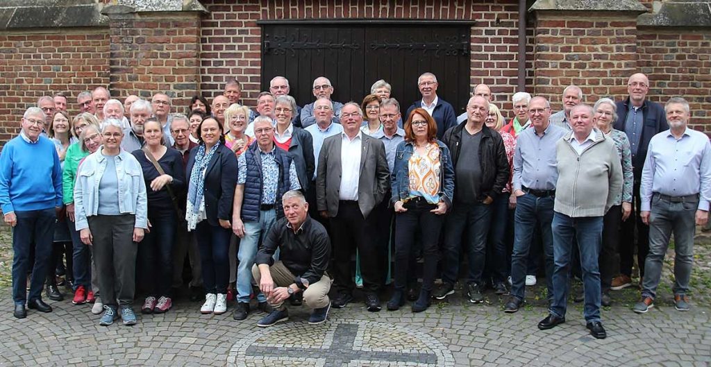 Raesfeld-Klassentreffen-bei-Anton
