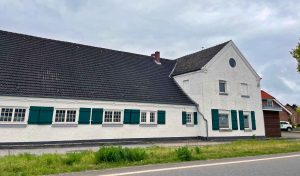 Neue-Flüchtlingsunterkunft-in-Erle-geplant-an-der-B224