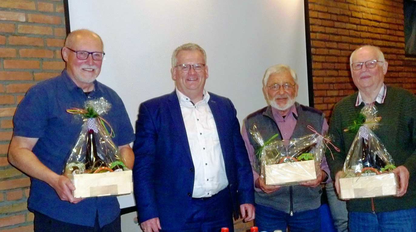 Hans-Jürgen-Heursen-als-Vorsitzender-des-GSV-verabschiedet