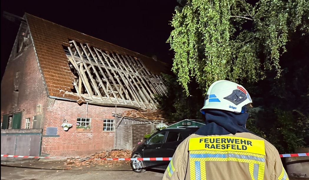 Dach in Erle eingestürzt