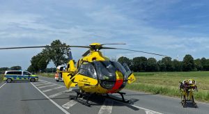 Rettungshubschraube-in-Erle-bei-schwerem-Unfall