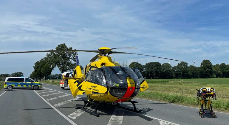 Rettungshubschraube-in-Erle-bei-schwerem-Unfall