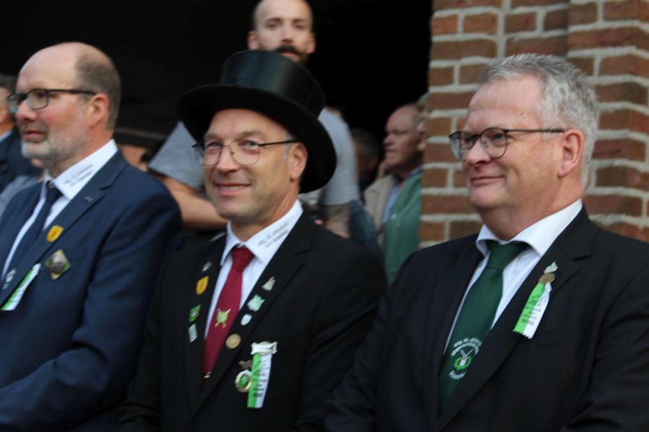 Schützenfestsamstag Zapfenstreich Schützenfest Raesfeld