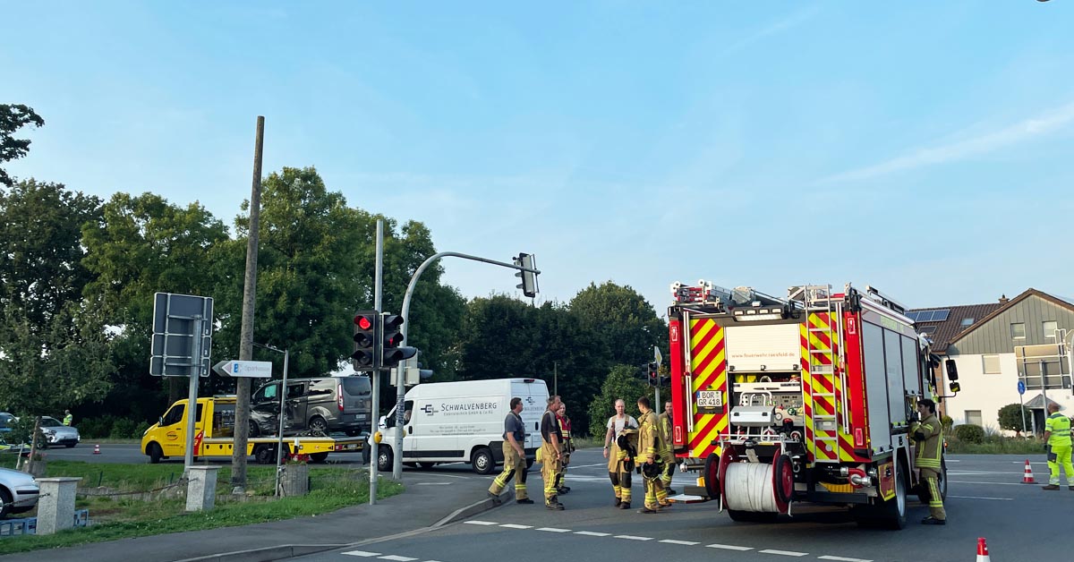 Unfall Kreuzung B224 Erle