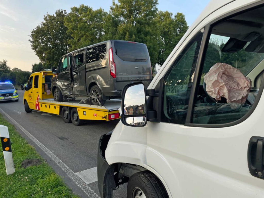 Zusammenstoß-B224-Rhader--Schermbecker-Straße-Erle