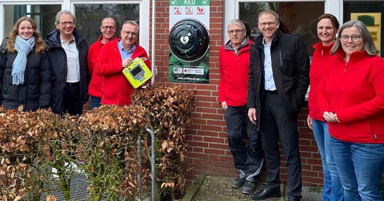 Neue Defibrillatoren im Raesfelder Ortskern