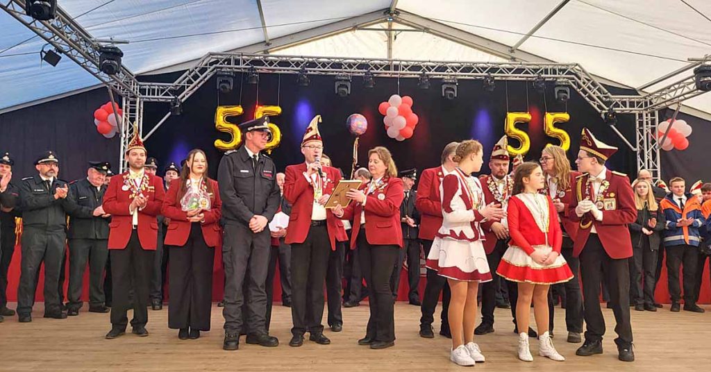 Meritenmedaille für die Feuerwehr Raesfeld