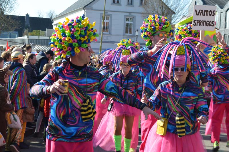 Rosenmontagsumzug Raesfeld 2025 mit 10.000 Besucher