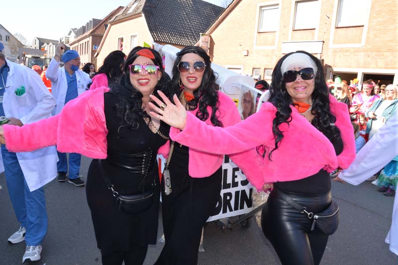 Rosenmontagsumzug Raesfeld 2025 mit 10.000 Besucher