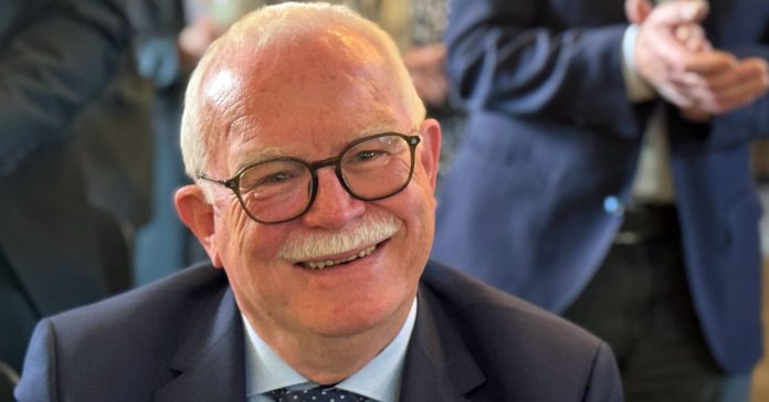 Ehrenbürgerschaft der Gemeinde Raesfeld an Karl-Heinz Tünte verliehen.