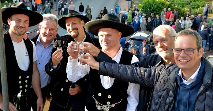 Richtfest Dorfgemeinschaftshaus der Bürgergenossenschaft in Erle 2025