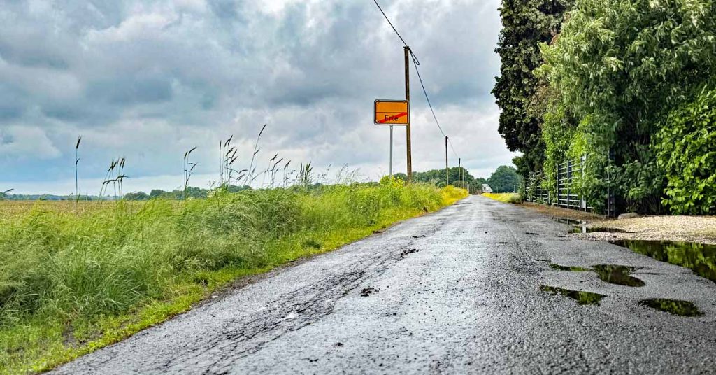 Wirtschaftswegesanierung - Schäpersweg in Erle wird saniert