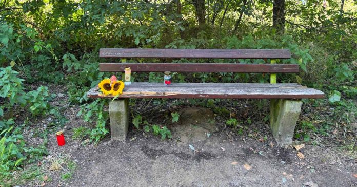 Frau in Dorsten und Kleinkind am Waldweg in Dorsten-Holsterhausen ermordet