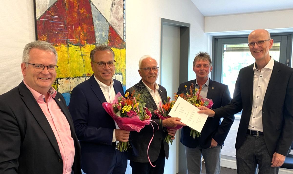 Urkunde für neue Schiedsleute in Raesfeld