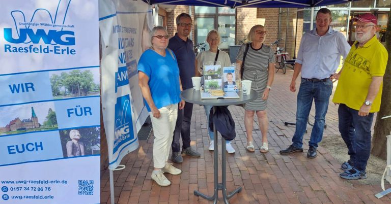 Persönlicher Austausch mit Johannes Ostermann auf dem Monatsmarkt