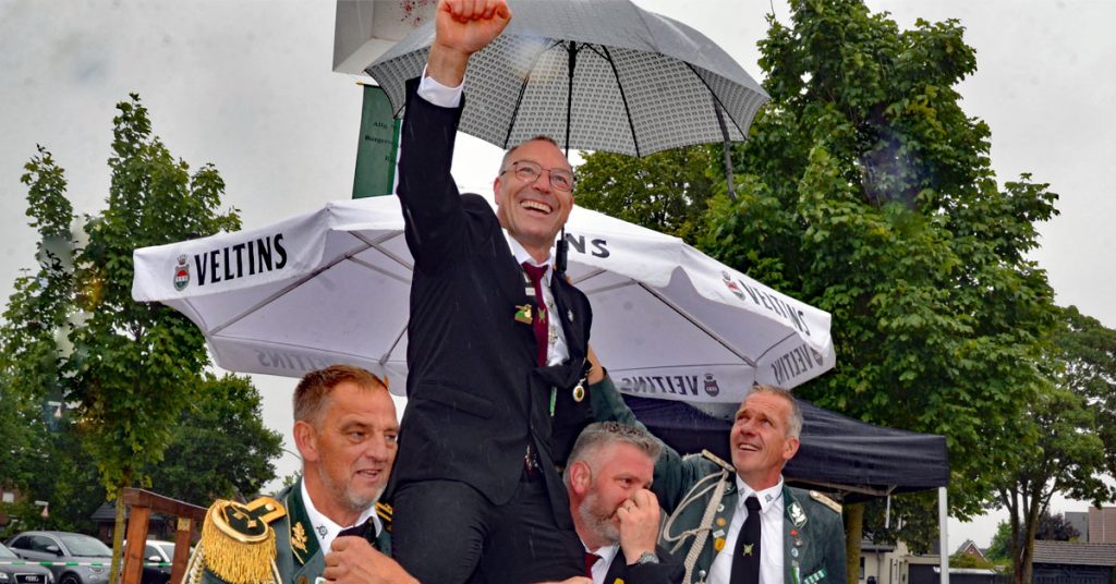 Werner Vorholt Präsident in neuer Schützenkönig in Raesfeld 2025