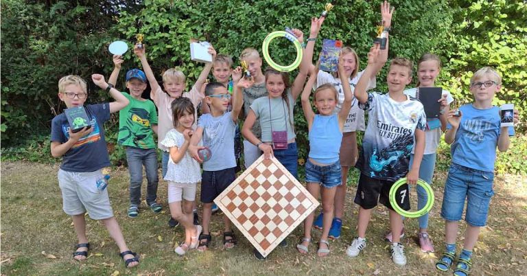 Zwölf Kinder beteiligten sich beim Ferienschachturnier in Raesfeld