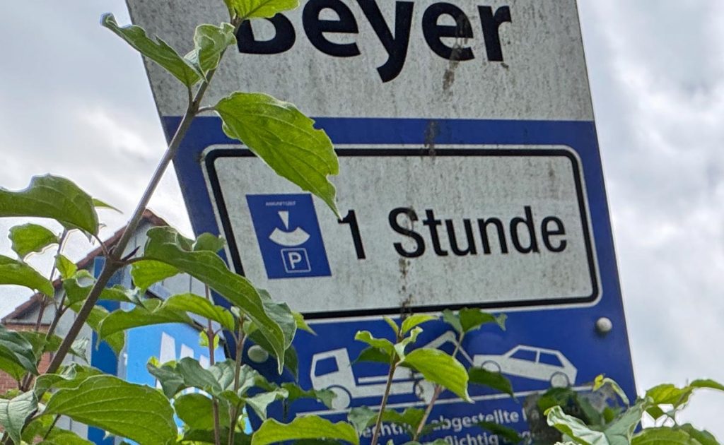 Eine Stunde Parken  auf dem Edeka-Parkplatz in Erle zeigte keine Wirkung