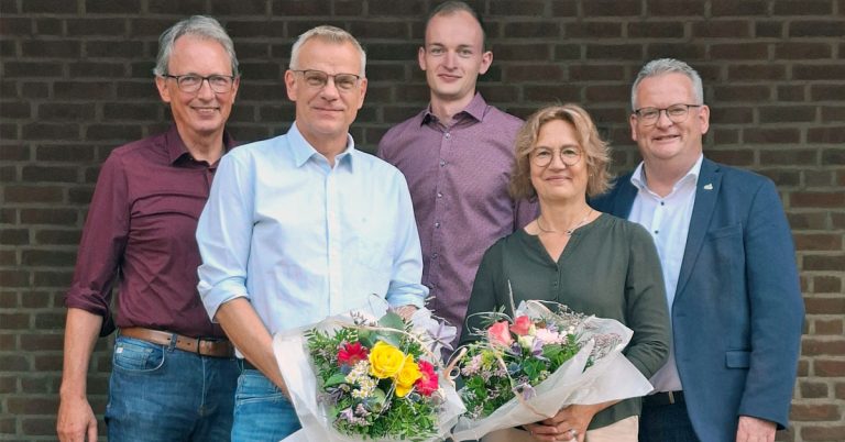 Dienstjubiläen im Raesfelder Rathaus Ulrike Pieper und Stefan Bröker geehrt