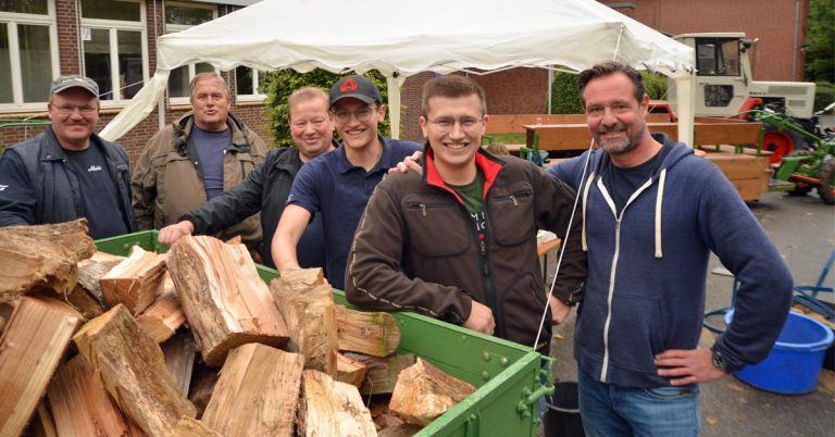 Erler Ackergiganten auf dem Sommerfest in Erle